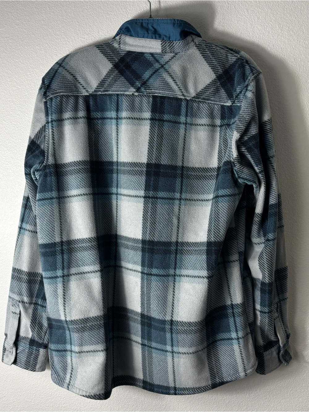 Salty Crew Fleece Flannel Shirt Jacket Blue Plaid Large - Picture 6 of 6